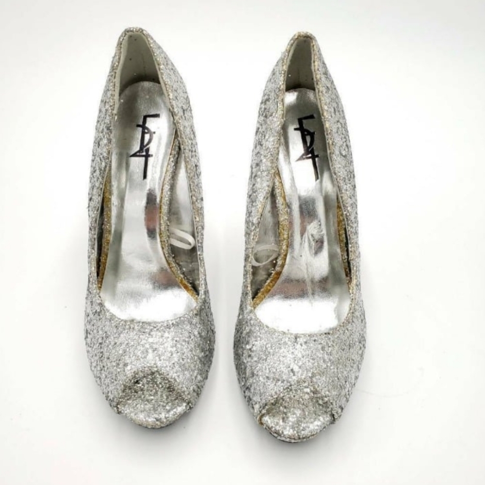 F24 Women's Peep Toe Pumps Metallic Silver Glitter Slip On Cone Heels 6 EU 36